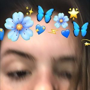 Meet your Posher, Genevieve